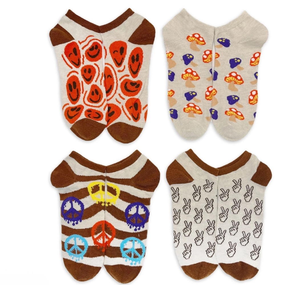 Low Cut Socks, Groovy Mystery Gift Box, 4-Pack,‎ Size 6.5-12